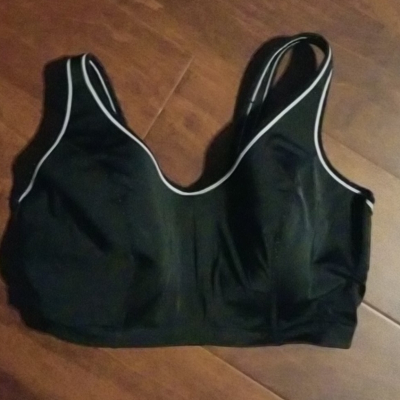 Lane Bryant Other - LIVI Active High-Impact Wicking Max Support Sport
